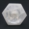 bG9jYWw6Ly9tZWRpYS9ITi8wQy82MFIzMEMxRzZSVjMwQ0hOL2EwYWM3NTUxLmpwZWc.jpg Cuenco hexagonal de selenita - 10cm