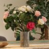 bG9jYWw6Ly9tZWRpYS9TRy9FRC82MFIzMEMxSjY0UzNFRFNHLzQ5YmQwMDQ5LmpwZw.jpg Portavelas de Vidrio floral natural - Jarrón alto - pino (19x11cm)