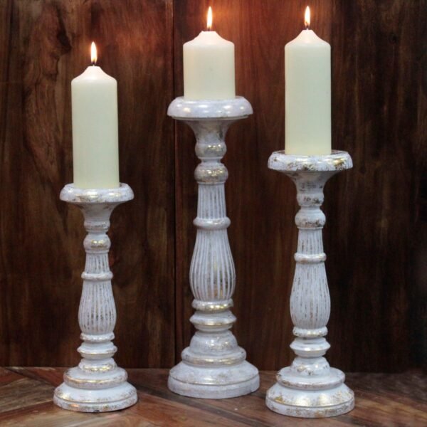 bG9jYWw6Ly9tZWRpYS9TSy9HQy82MFIzMEMxRzZNUktHQ1NLL2E1M2JlZjIyLmpwZWc.jpg Candelabro Pequeño - Oro Blanco