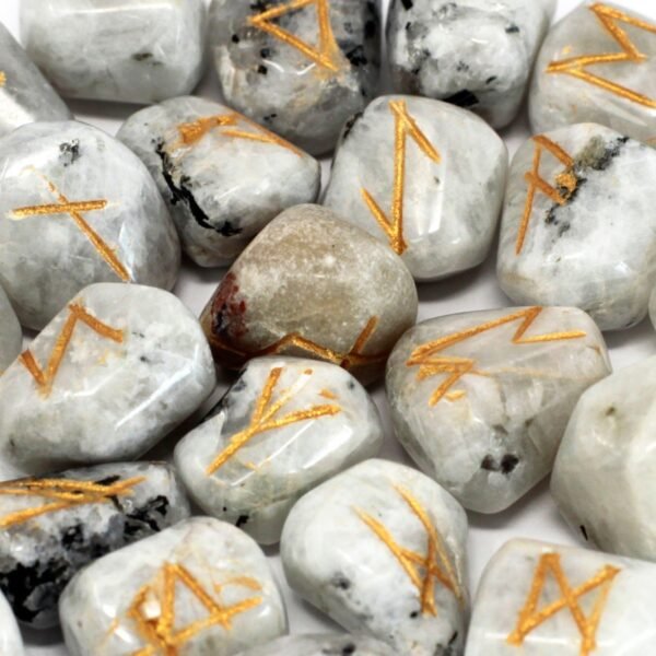 bG9jYWw6Ly9tZWRpYS9TUS9HQy82MFIzMEMxRzZNUzNHQ1NRL2UwYTJjZWU4LmpwZWc.jpg Piedra Lunar Arco Iris